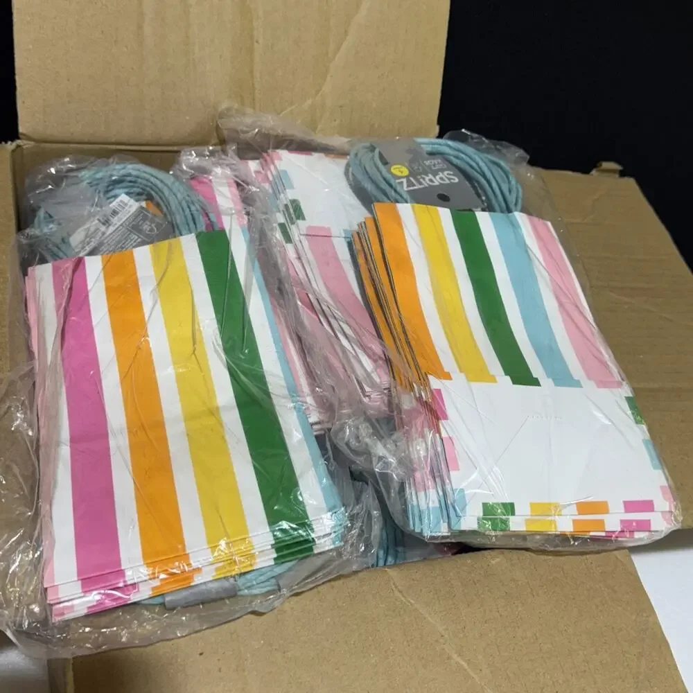 Target Spritz Striped Print Paper Rope Handle Gift Bags Lot of 96 bags